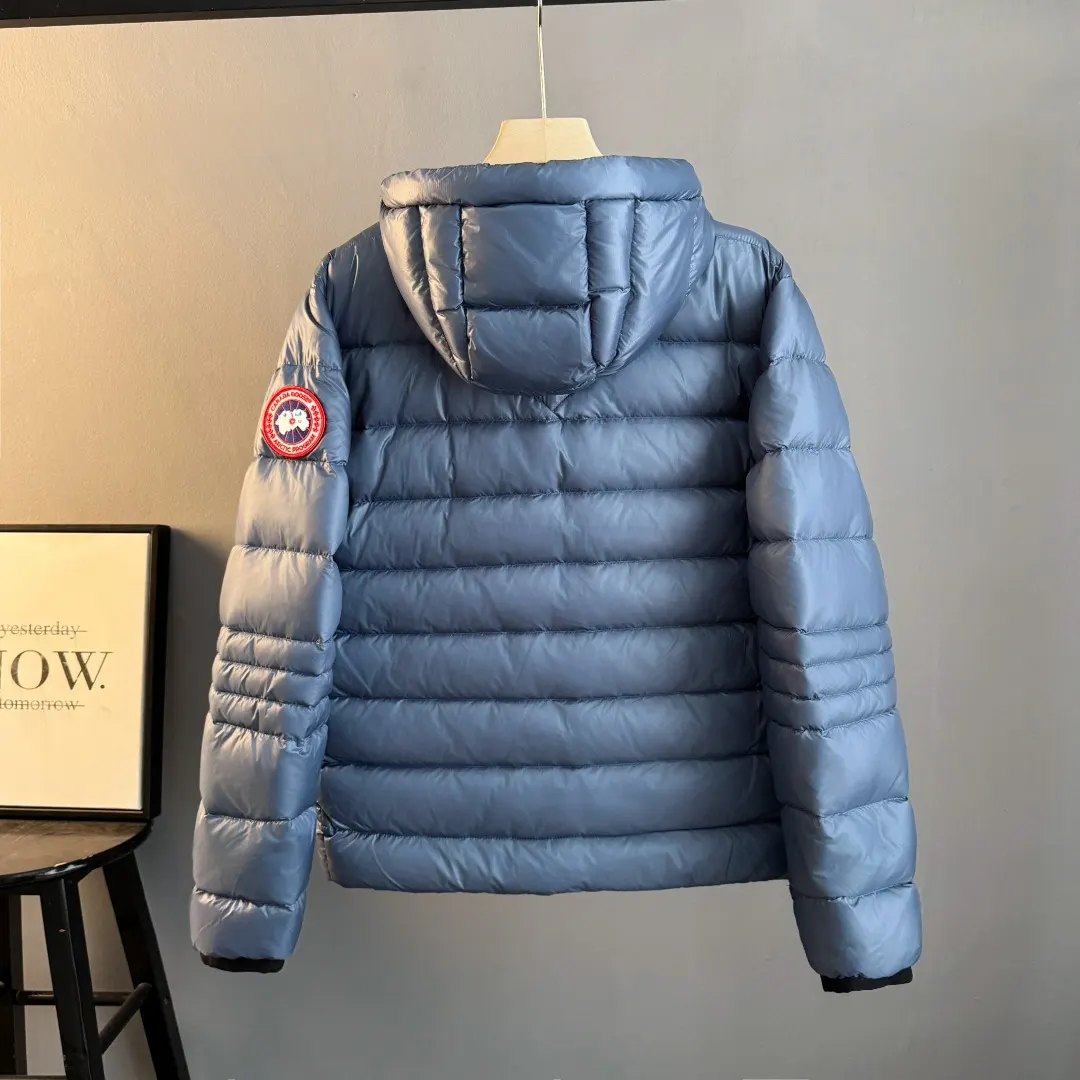 Lodge Hooded Lightweight Down Jacket D44024830 — view 2