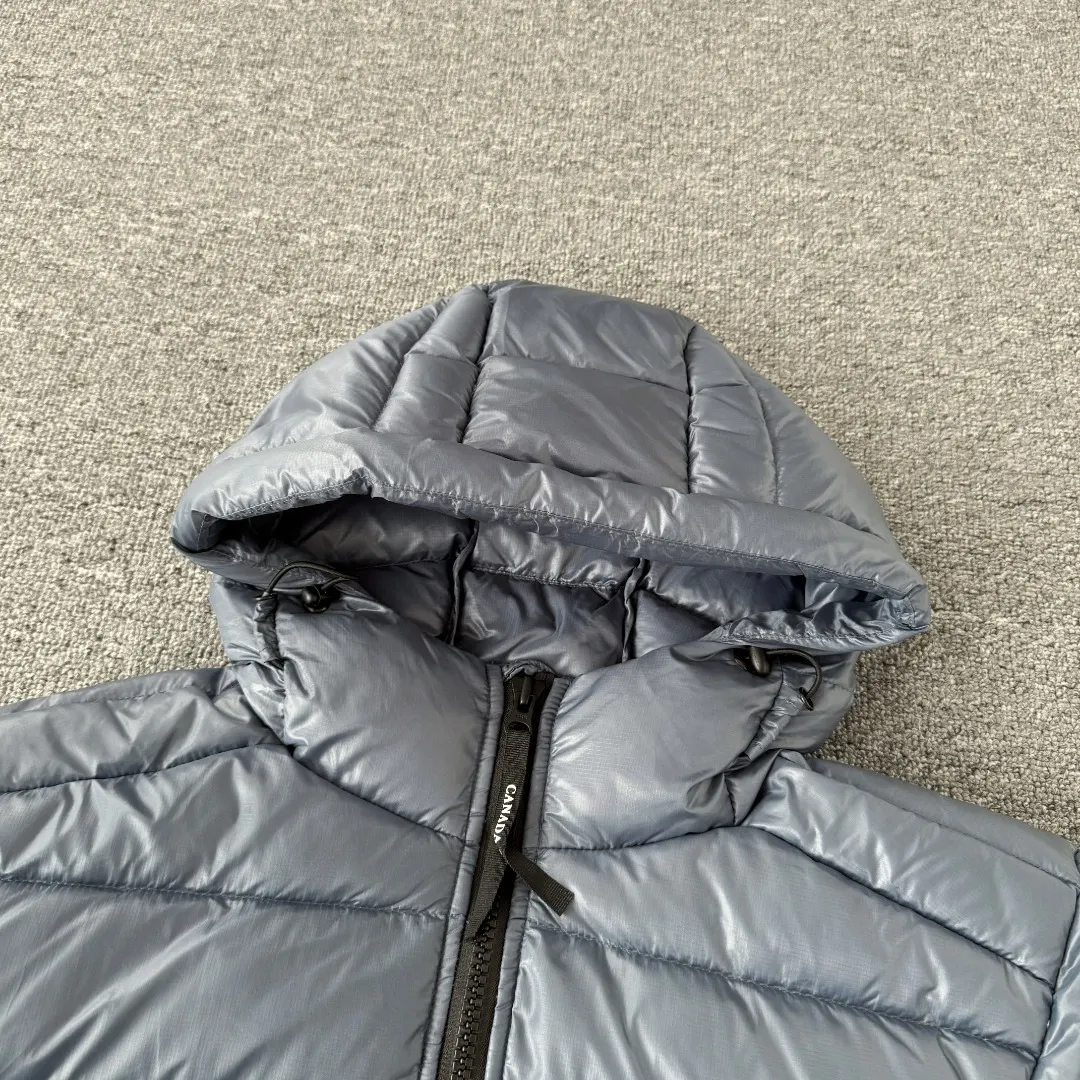 Lodge Hooded Lightweight Down Jacket D44024830 — view 3