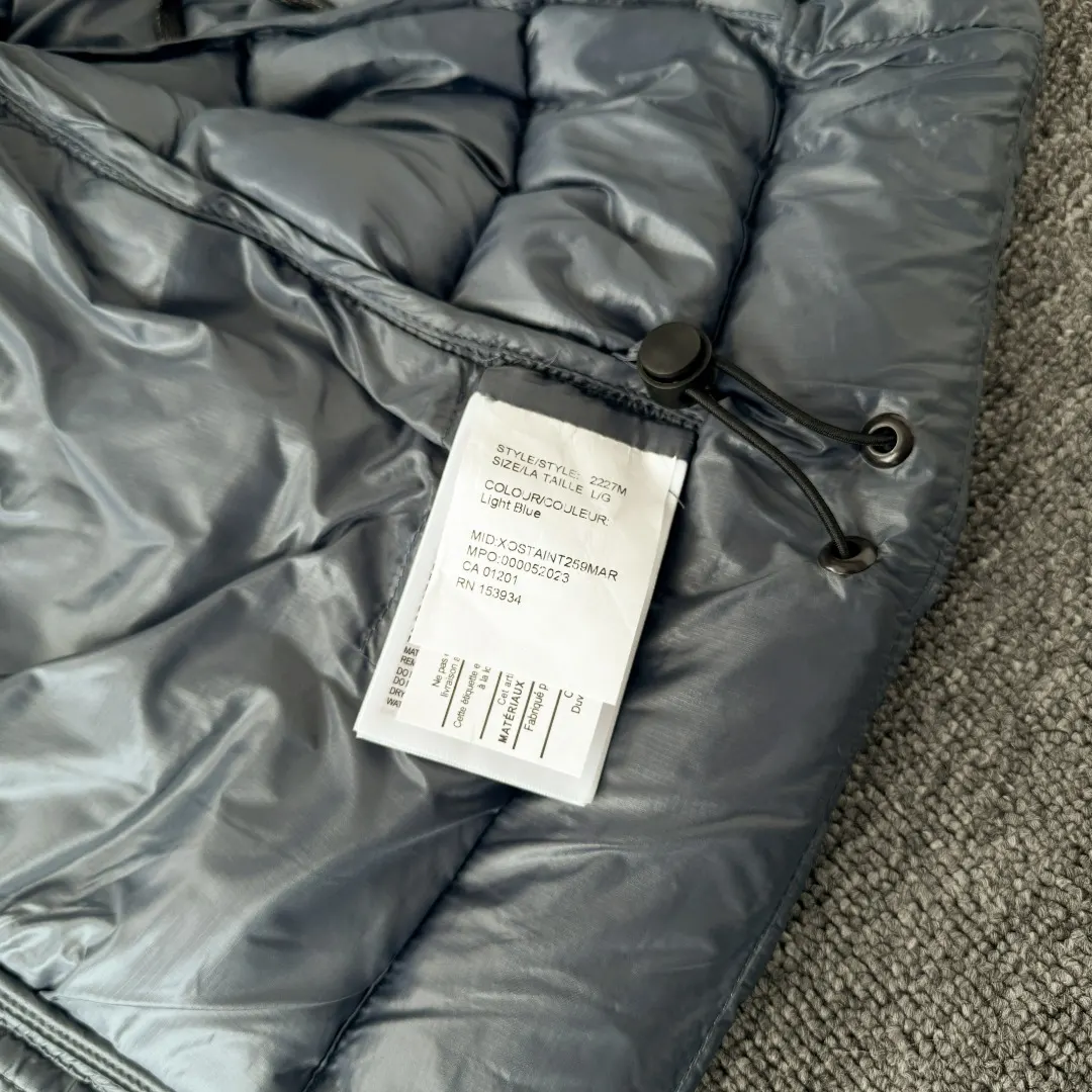 Lodge Hooded Lightweight Down Jacket D44024830 — view 10