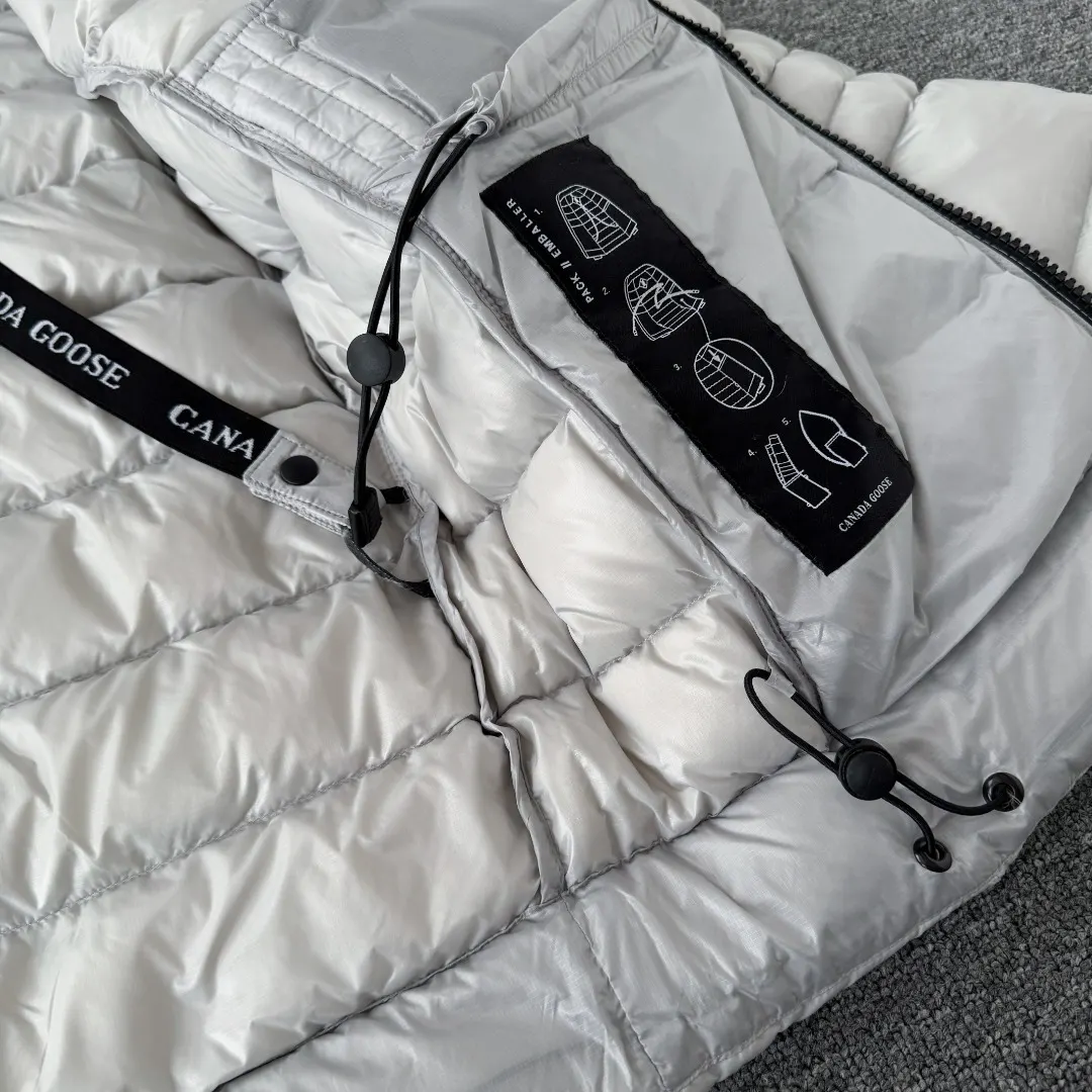 Canada Goose Lightweight Hooded Down Jacket D44024834 — view 10