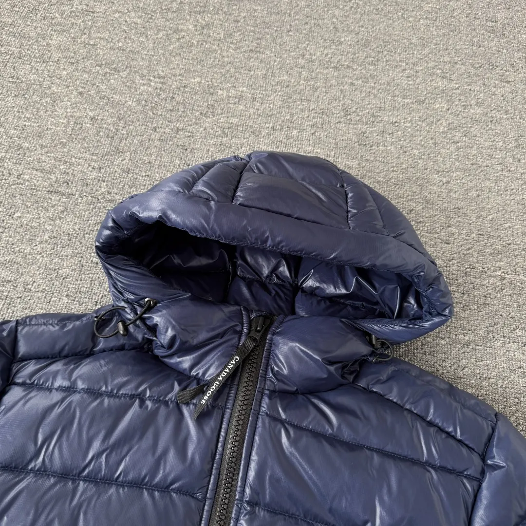Lodge Lightweight Hooded Down Jacket D44024831 — view 3