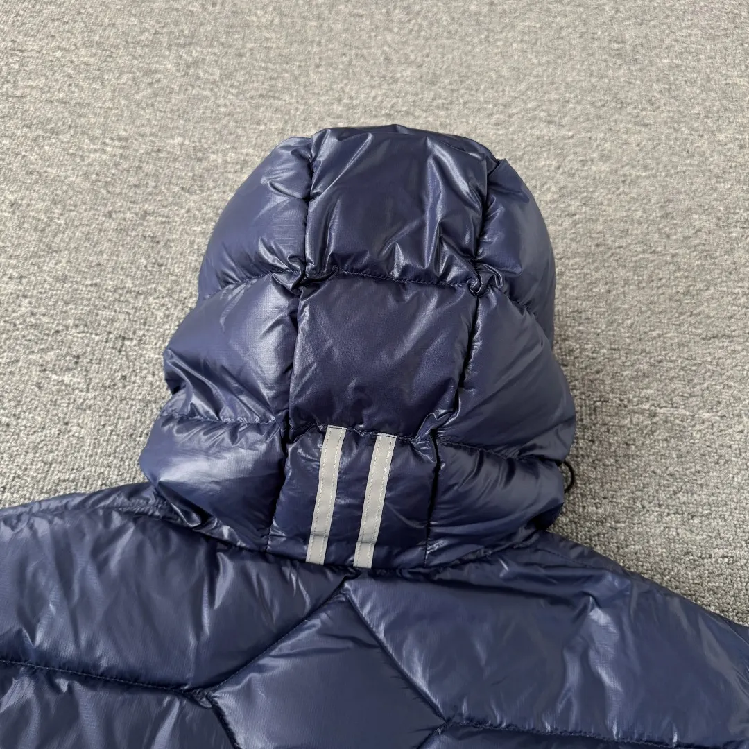 Lodge Lightweight Hooded Down Jacket D44024831 — view 13