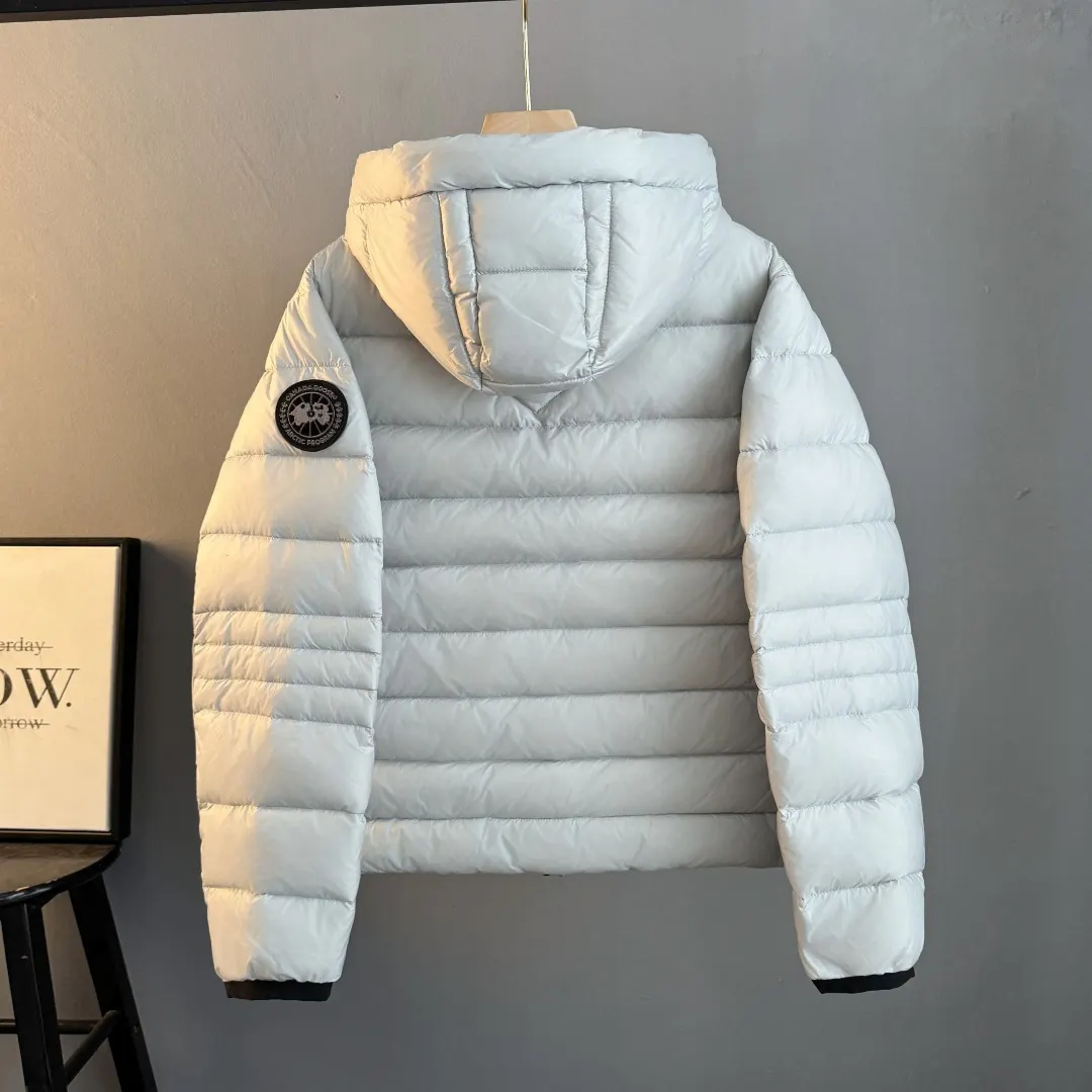 Lodge Lightweight Hooded Down Jacket D44024835 — view 2