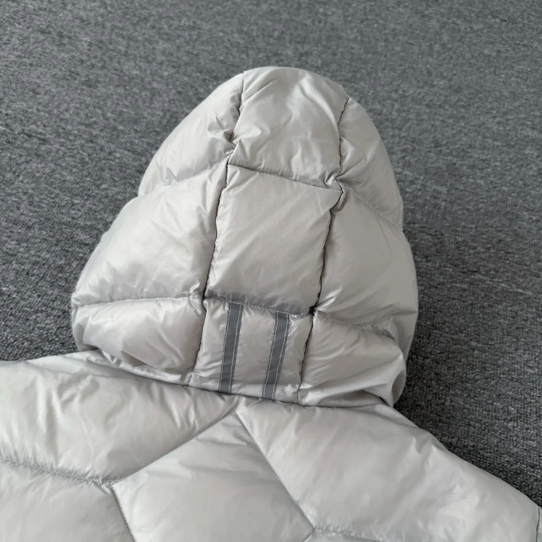 Lodge Lightweight Hooded Down Jacket D44024835 — view 13