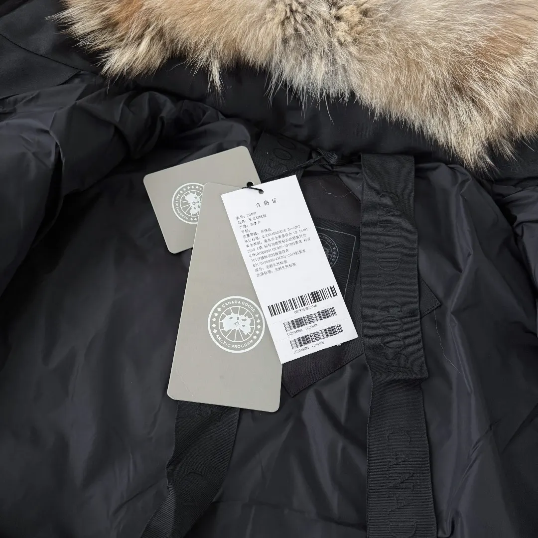 Macmillan Down-Filled Quilted Parka D44024684 — view 11