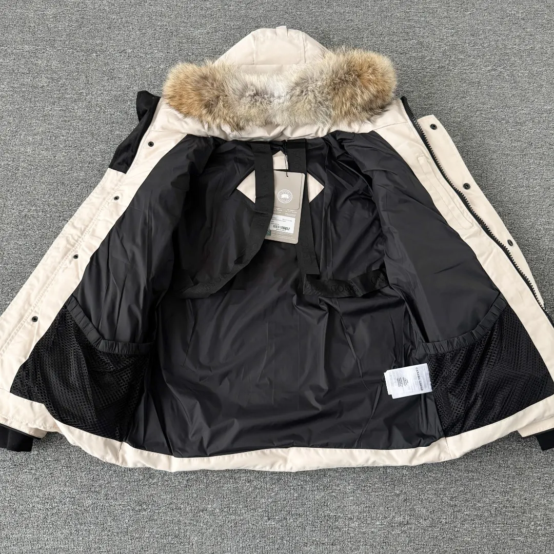 Macmillan Quilted Down Parka D44024682 — view 9