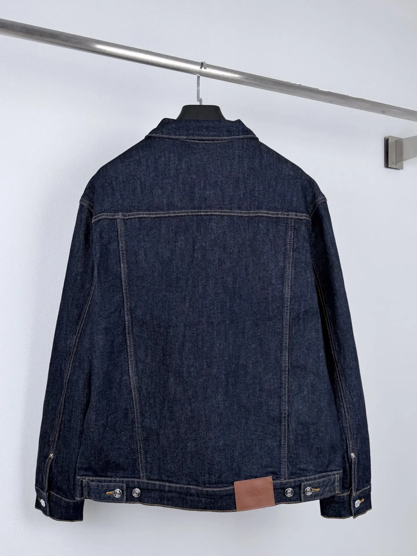 Oblique Lining Denim Trucker Jacket D44021388 — view 3