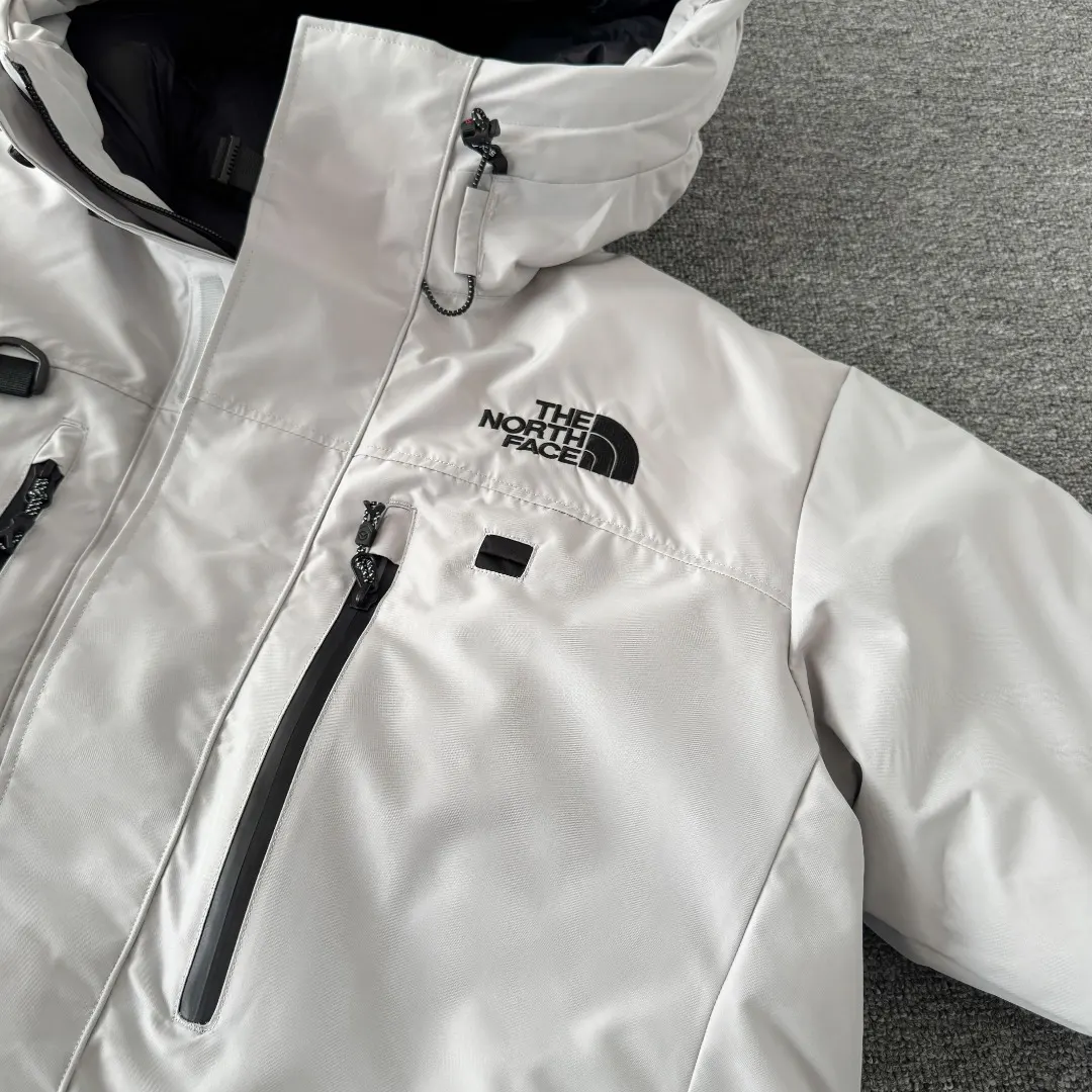 The North Face Retro Himalayan Down Parka D44024791 — view 4