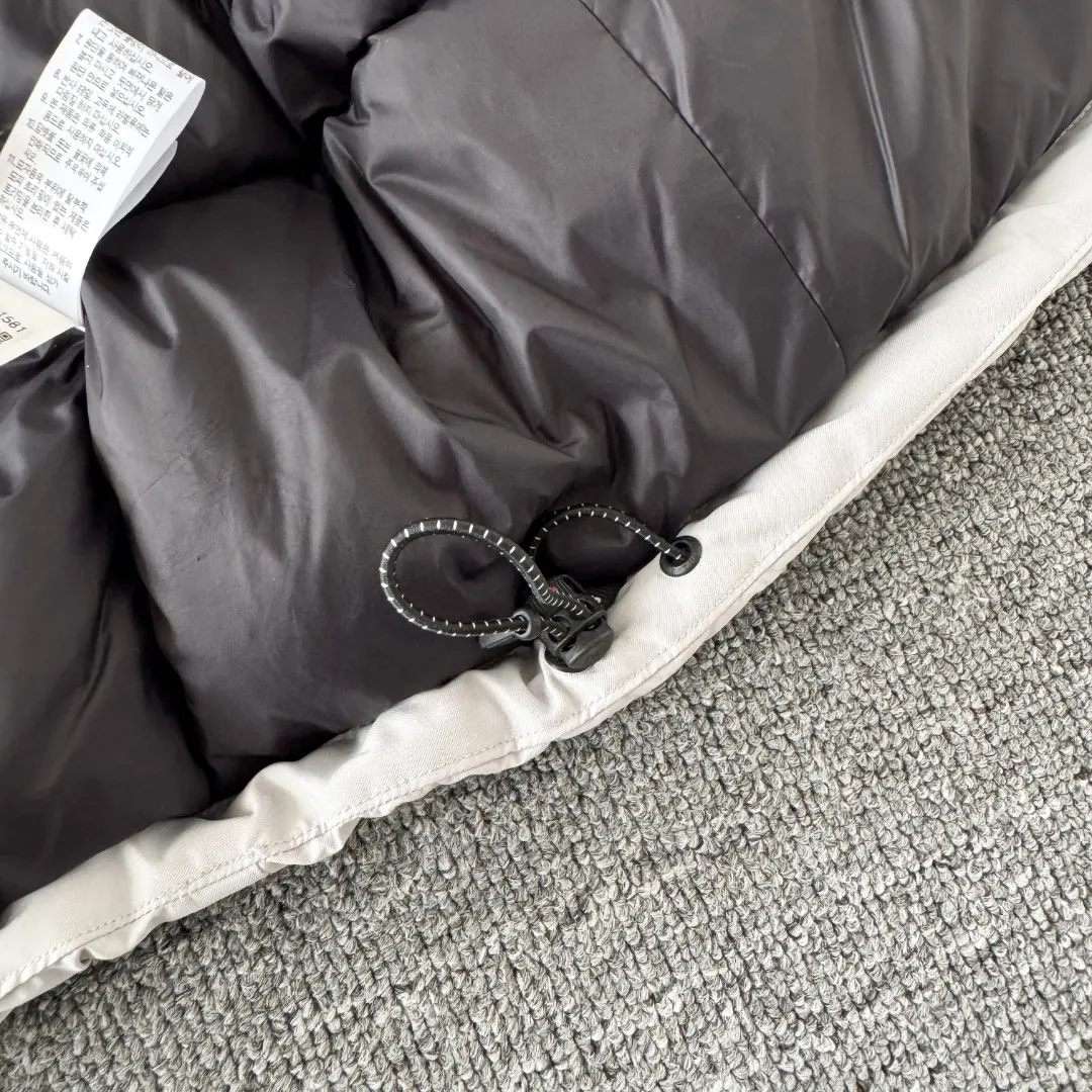 The North Face Retro Himalayan Down Parka D44024791 — view 11