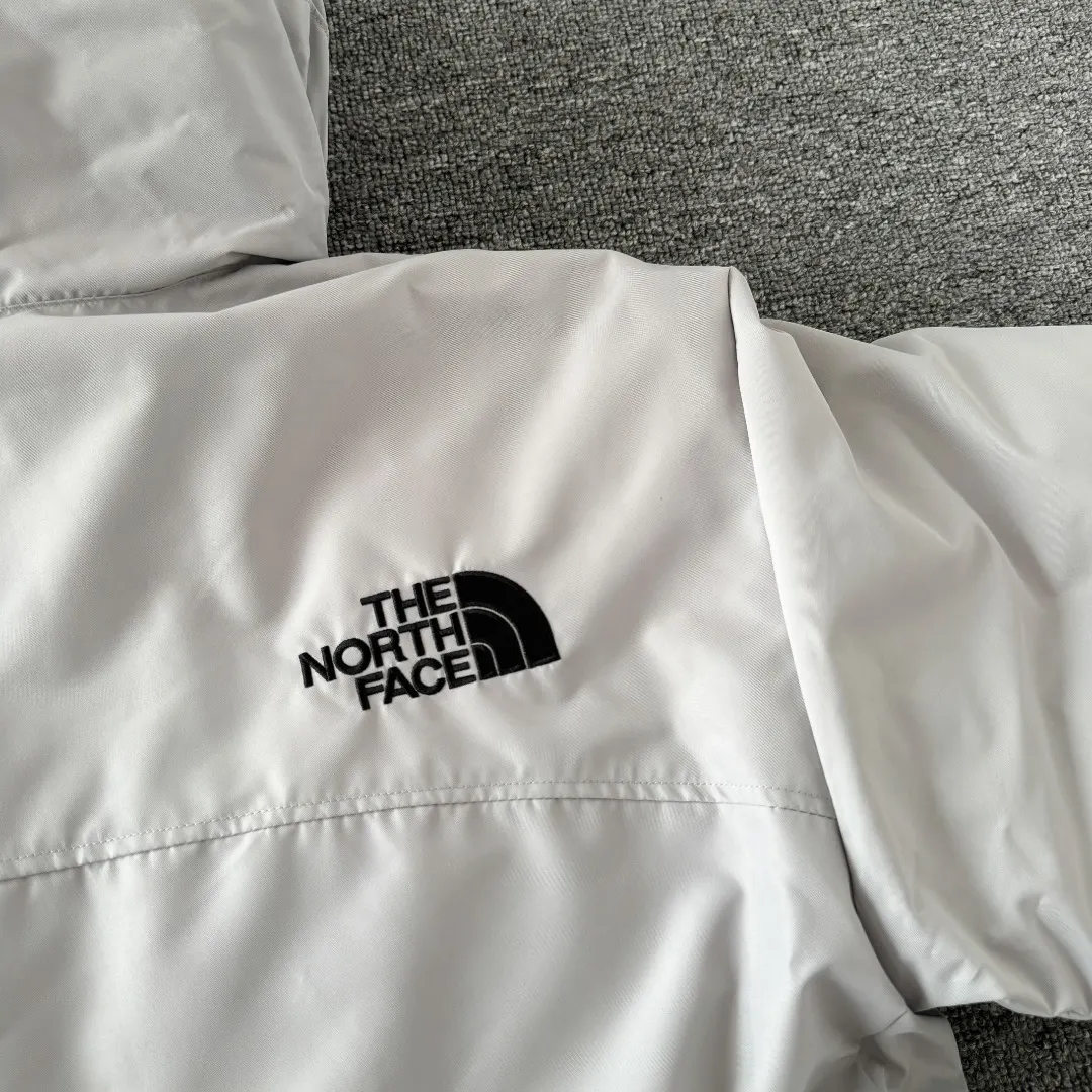 The North Face Retro Himalayan Down Parka D44024791 — view 13
