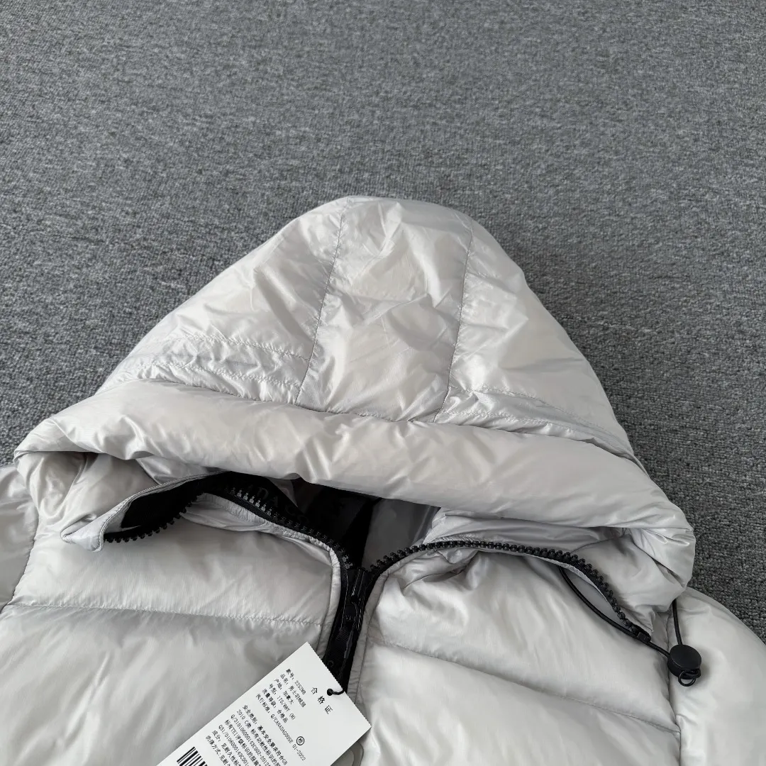 Crofton Hooded Down Puffer Jacket D45024846 — view 3
