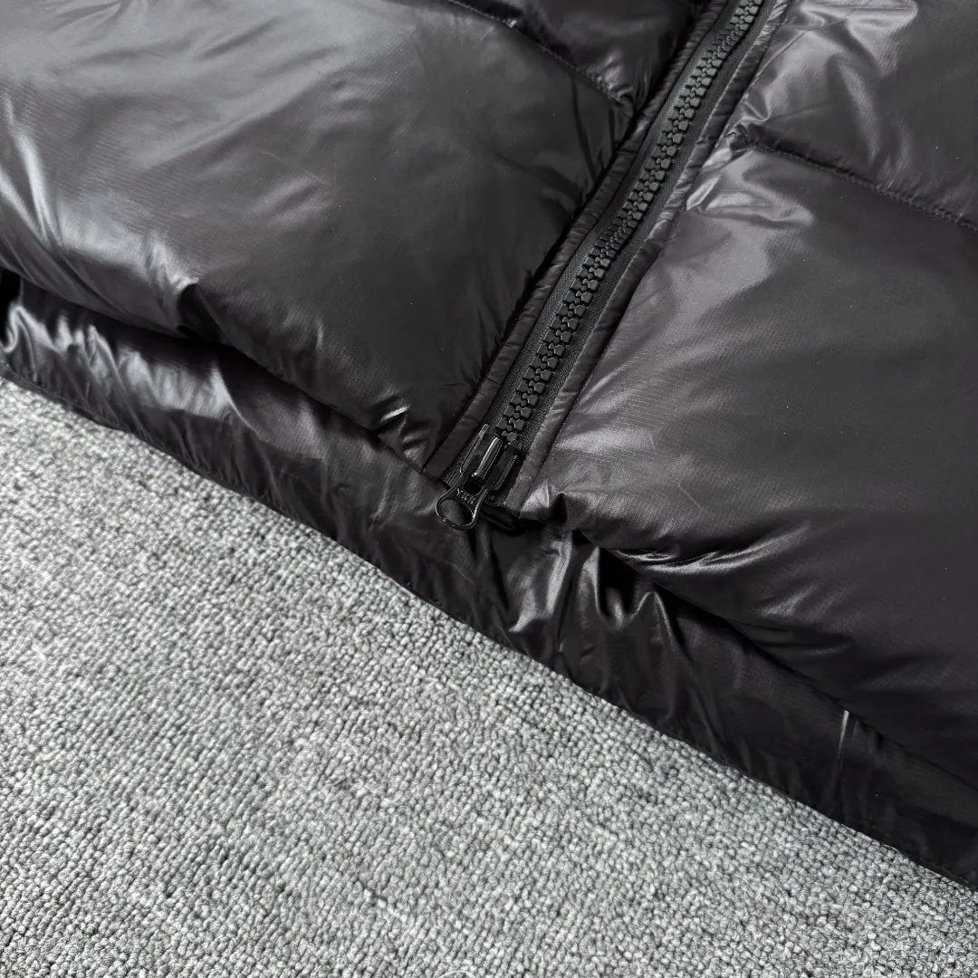 Crofton Hooded Down Puffer Jacket D45024843 — view 7