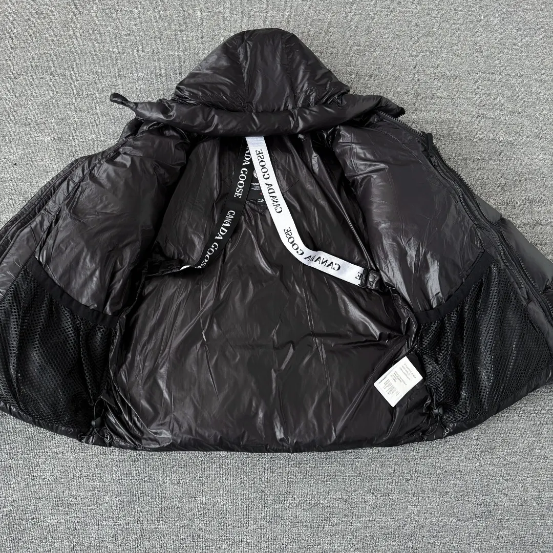 Crofton Hooded Down Puffer Jacket D45024843 — view 8