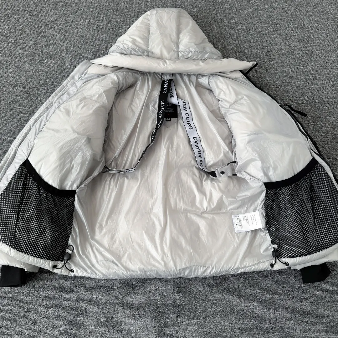 Crofton Hooded Down Puffer Jacket D45024845 — view 8