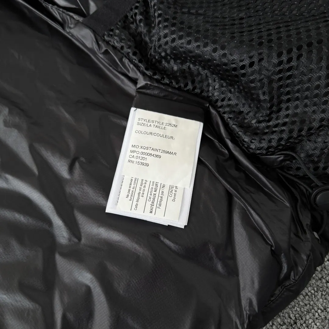 Crofton Hooded Down Puffer Jacket D45024844 — view 10