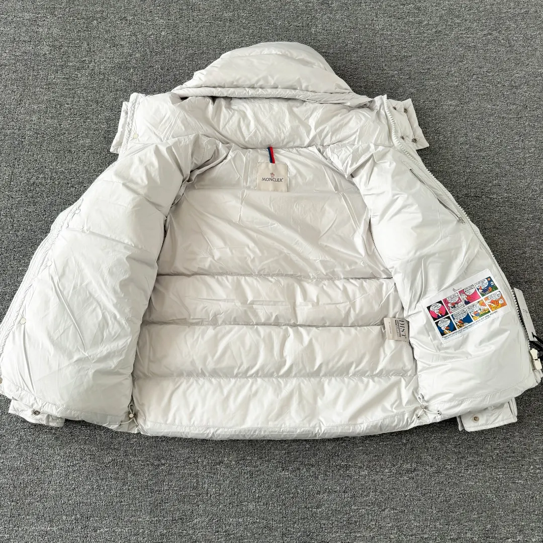Maya 70th Anniversary Matte Down Puffer Jacket D47024781 — view 8