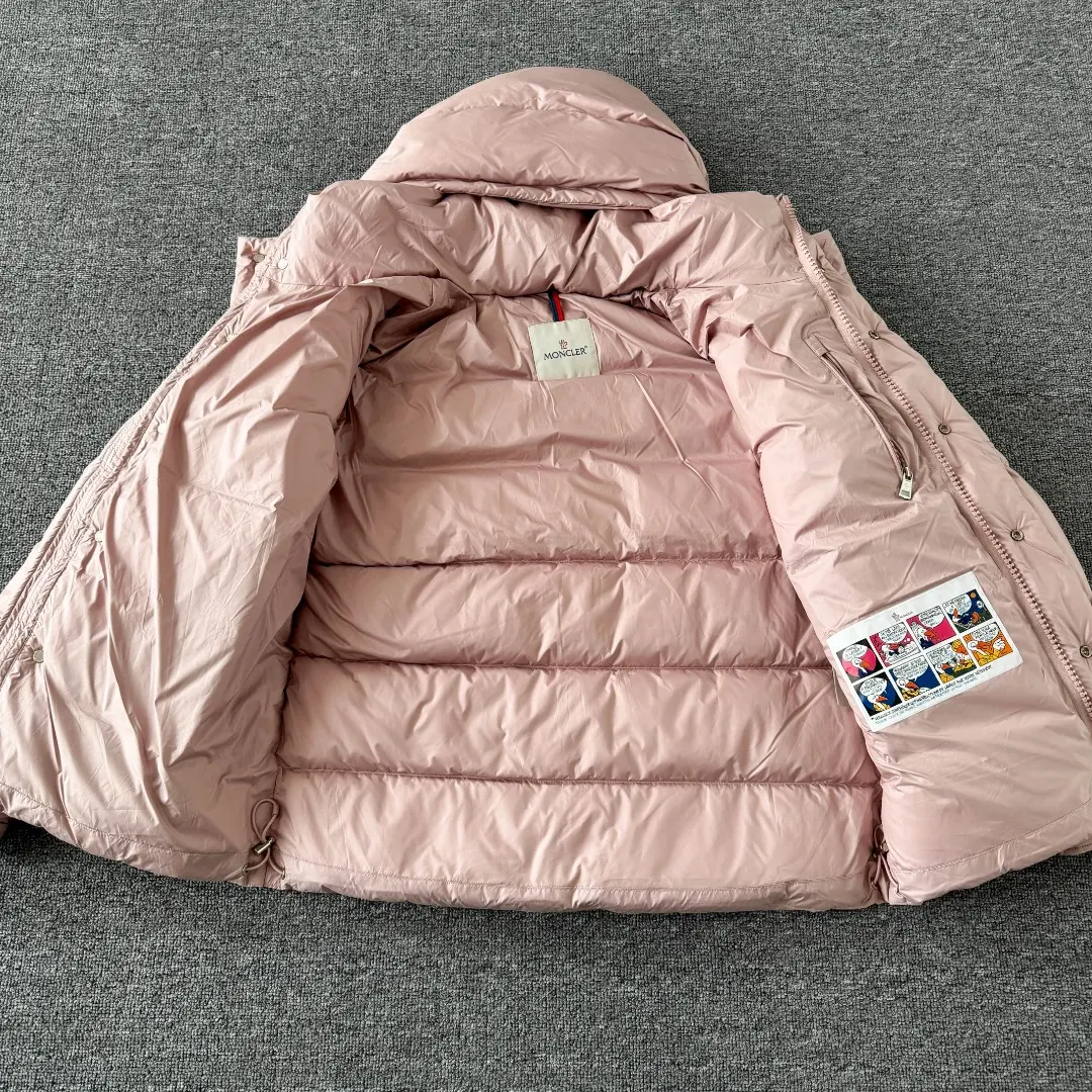 Maya 70th Anniversary Matte Down Jacket D47024782 — view 8
