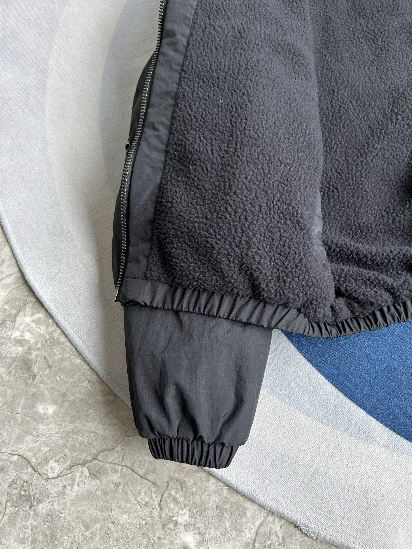 Alberni Reversible Fleece Hooded Jacket D48024079 — view 12