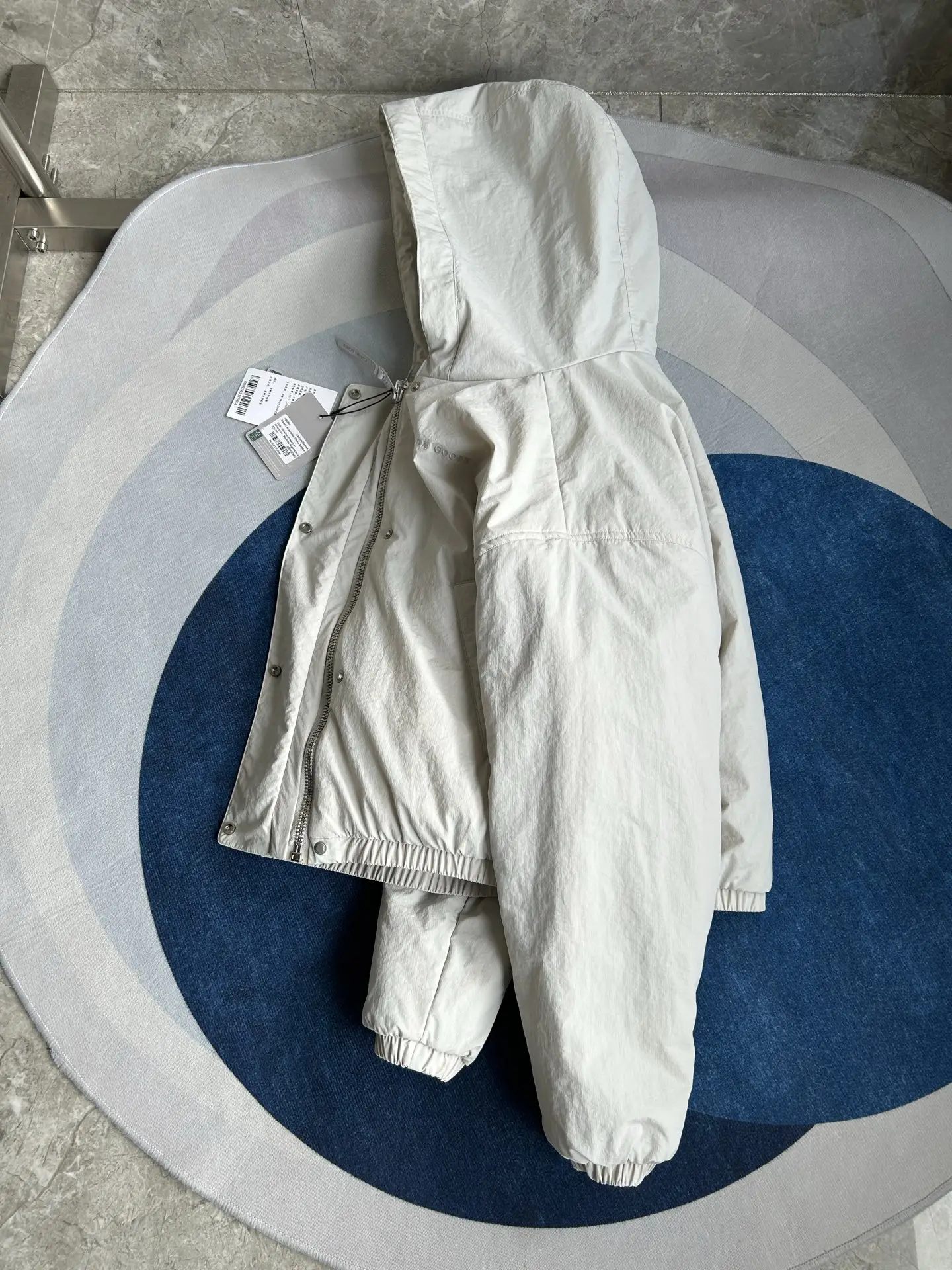 Alberni Reversible Fleece Hooded Jacket D48024081 — view 5