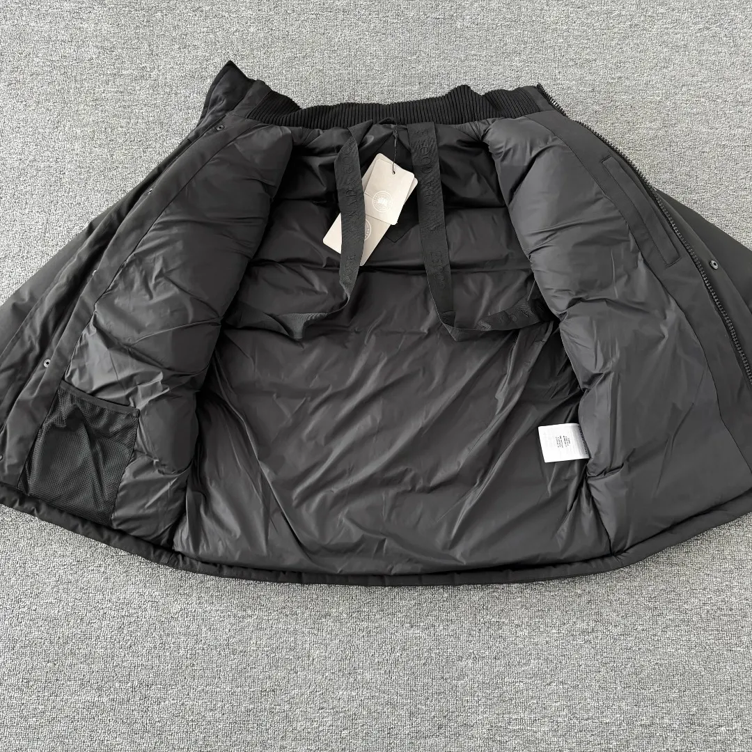 Expedition Down-Filled Puffer Jacket D49024792 — view 7