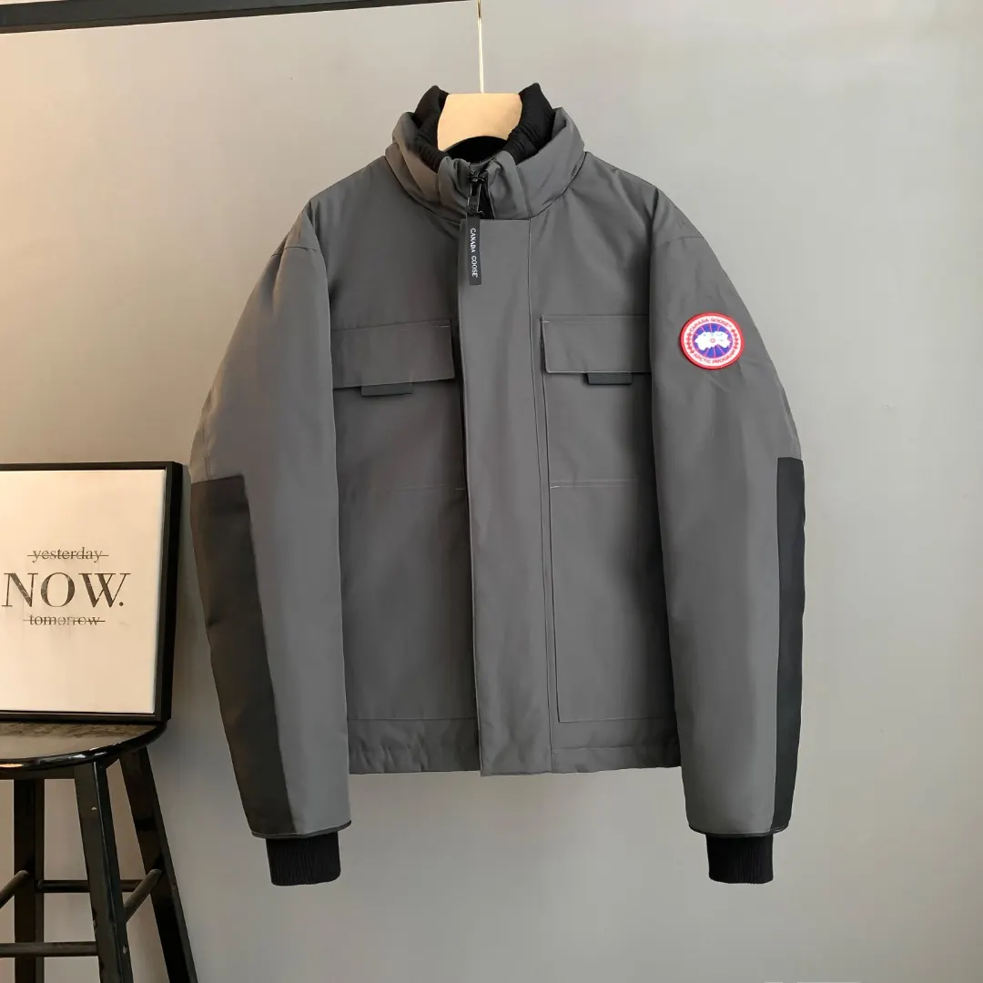 Expedition Down-Filled Puffer Jacket D49024794