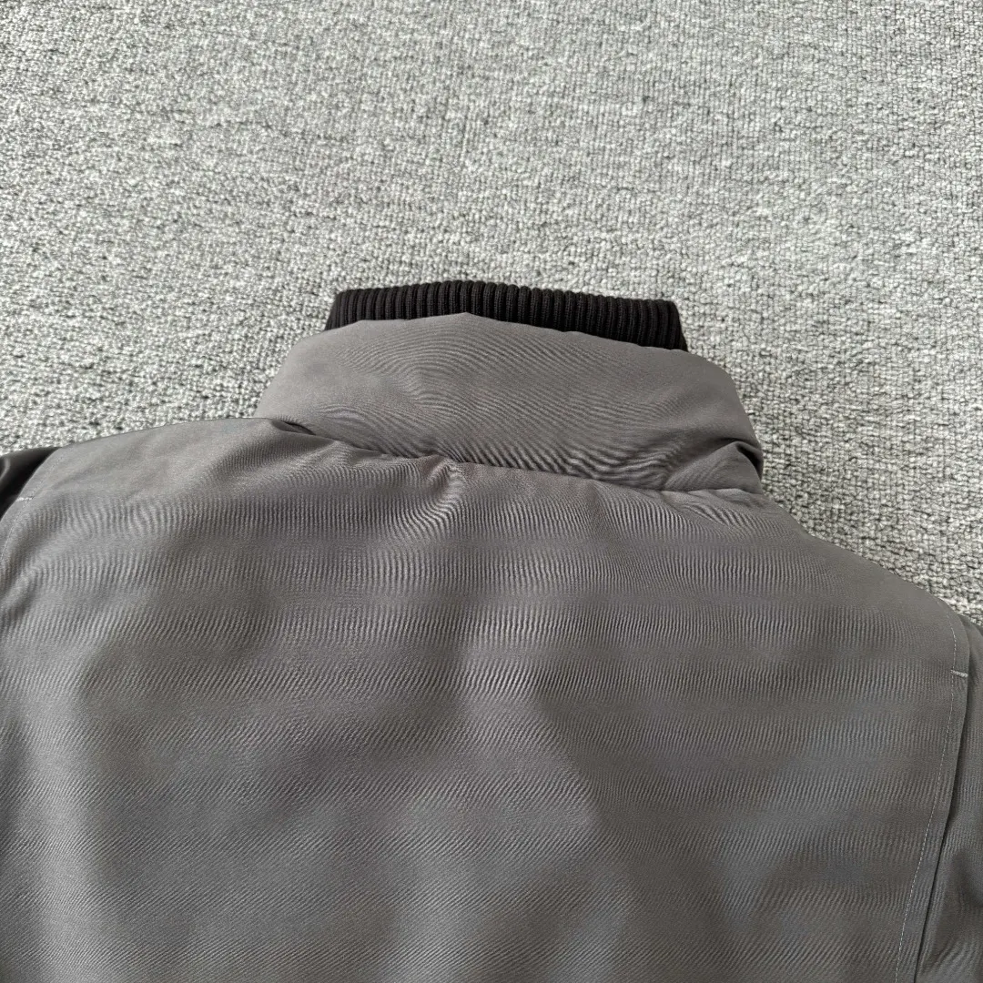 Expedition Down-Filled Puffer Jacket D49024794 — view 11