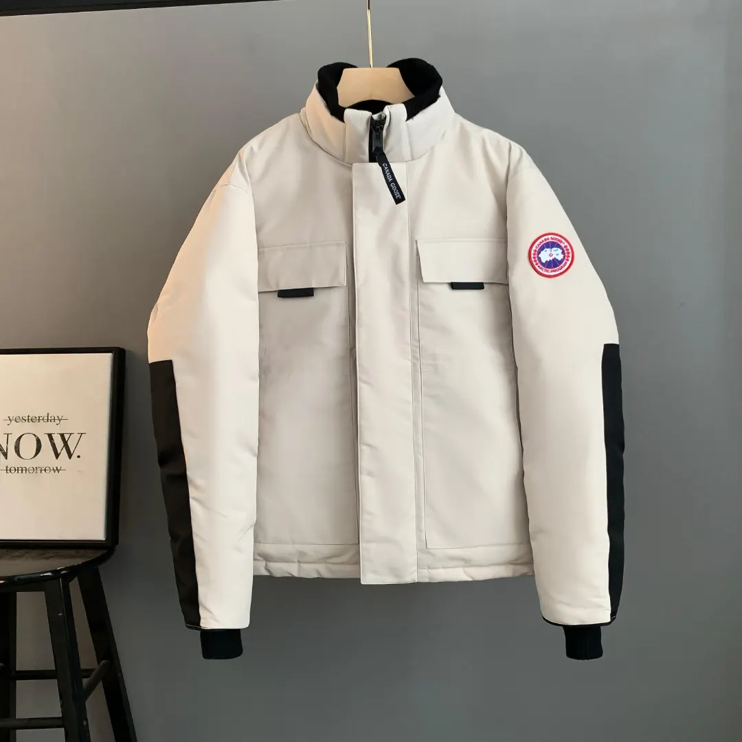 Expedition Down-Filled Puffer Jacket D49024793