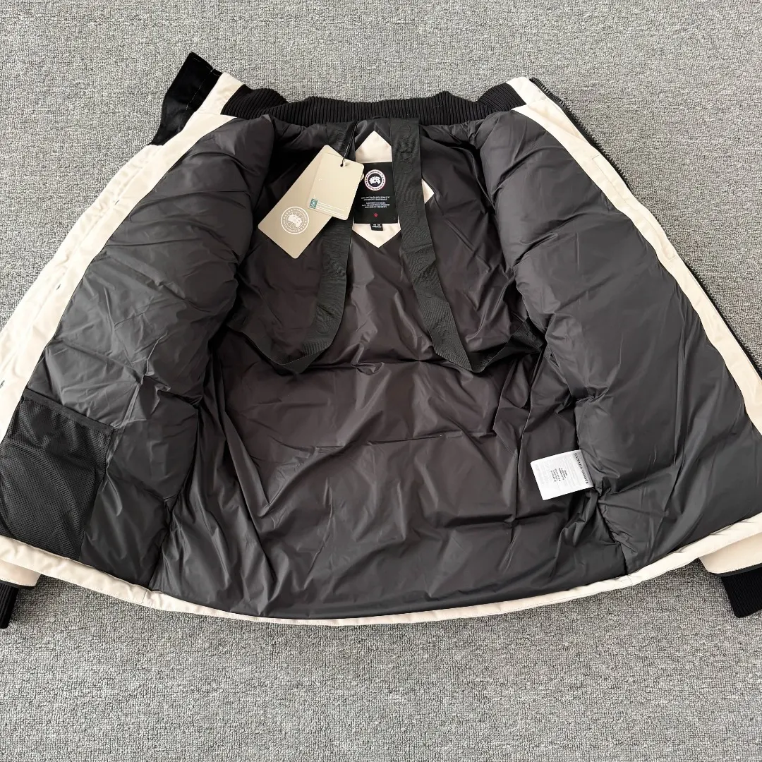 Expedition Down-Filled Puffer Jacket D49024793 — view 8