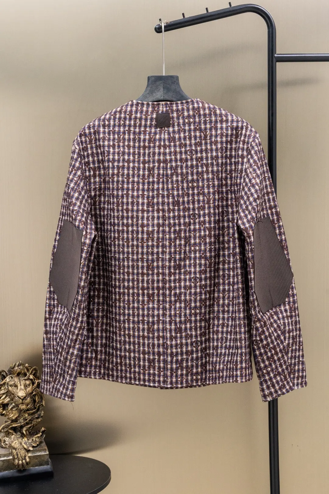Monogram Chic Collarless Tweed Jacket D49024730 — view 2
