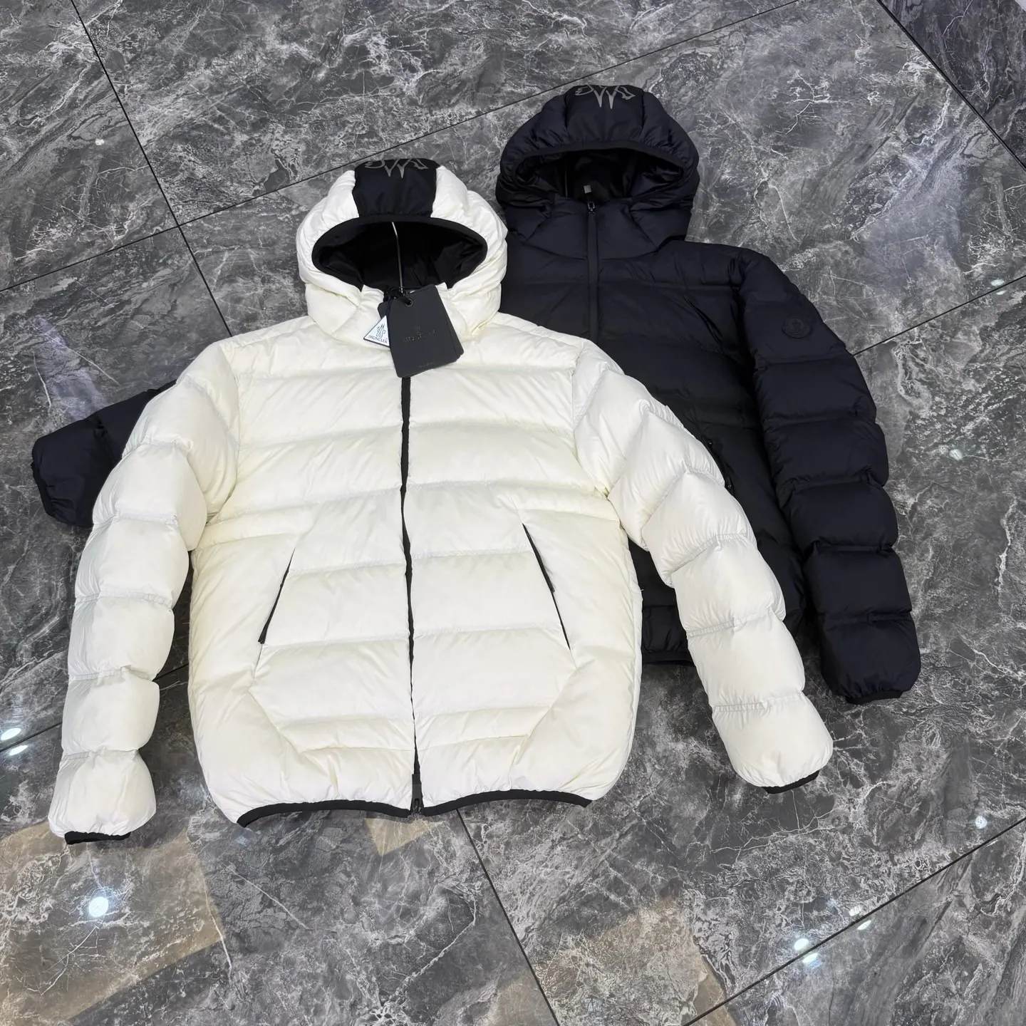 Gardy Hooded Down Puffer Jacket D51021263 — view 6