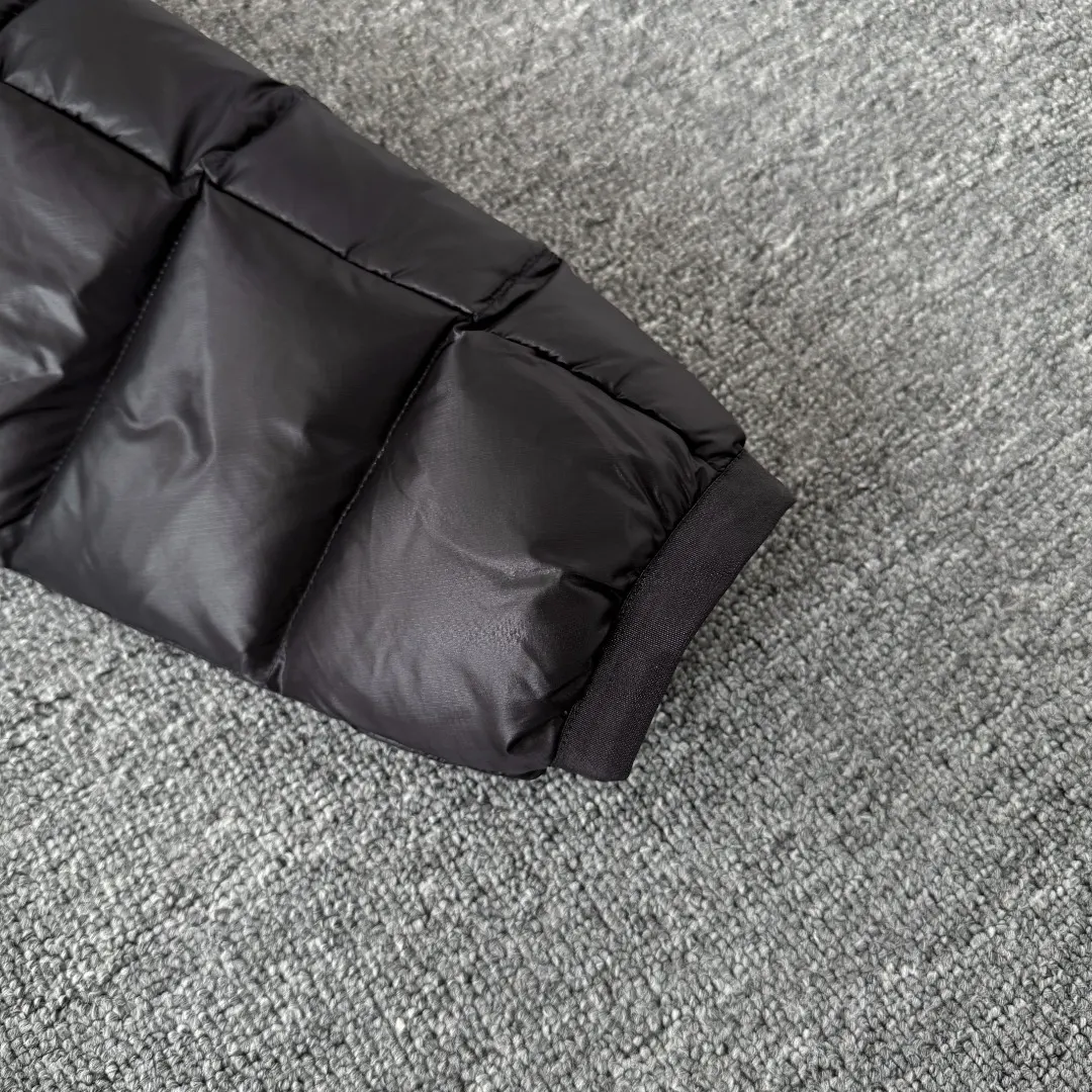 Crofton Down-Filled Puffer Jacket D51024841 — view 13