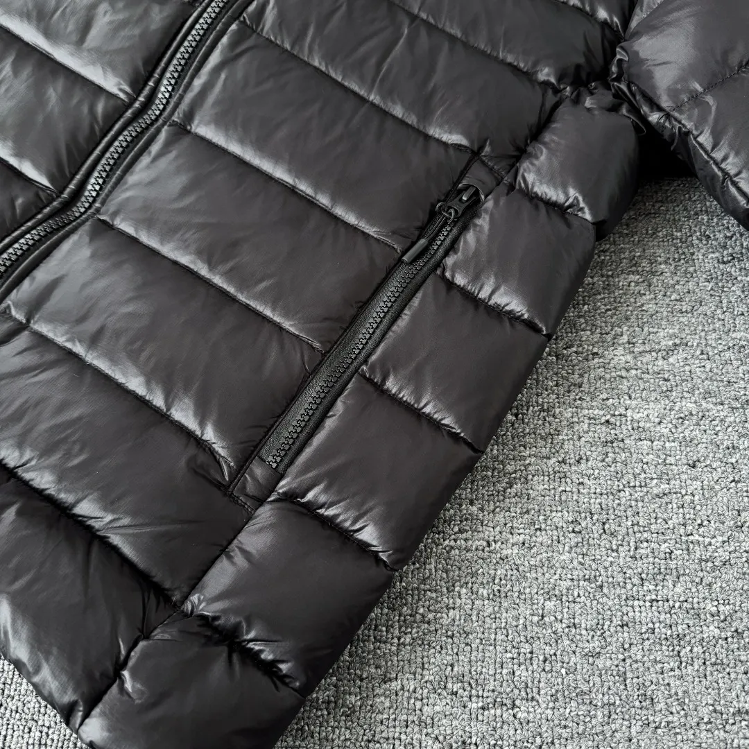 Crofton Down-Filled Puffer Jacket D51024840 — view 6