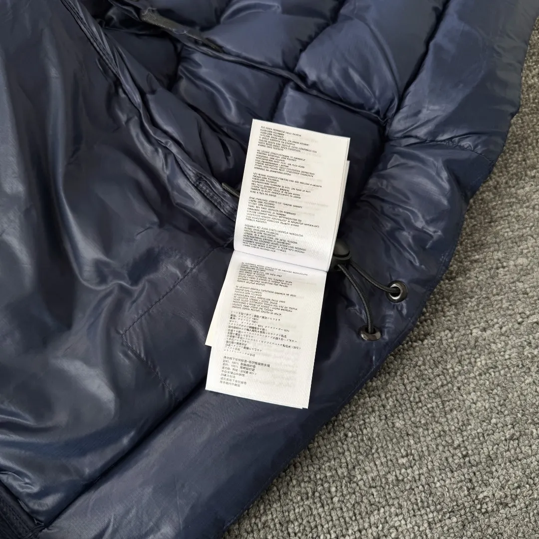 Crofton Down-Filled Puffer Jacket D51024837 — view 11
