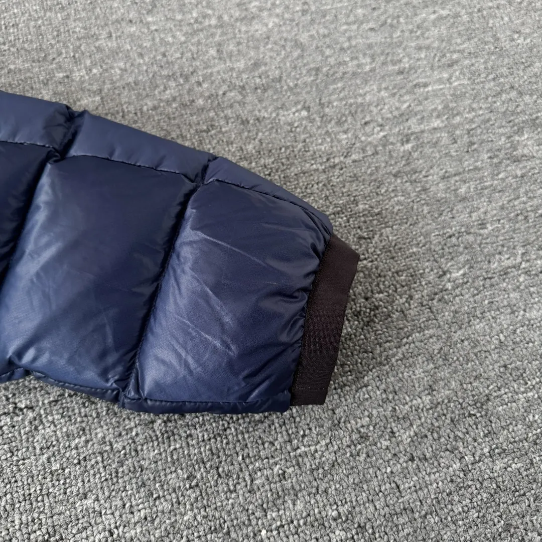 Crofton Down-Filled Puffer Jacket D51024837 — view 13