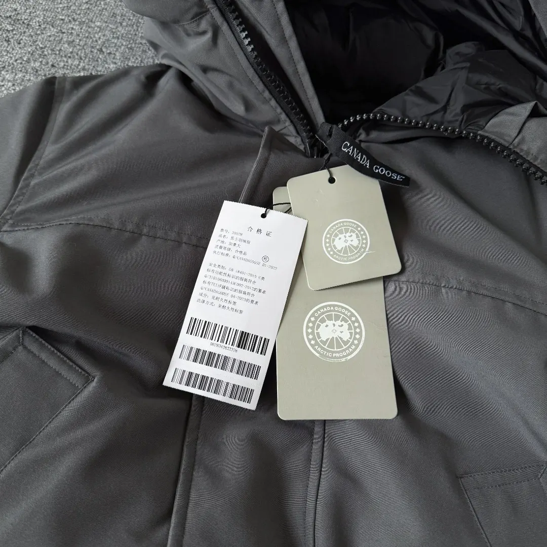 Langford Fur-Trimmed Down Parka D51024671 — view 4