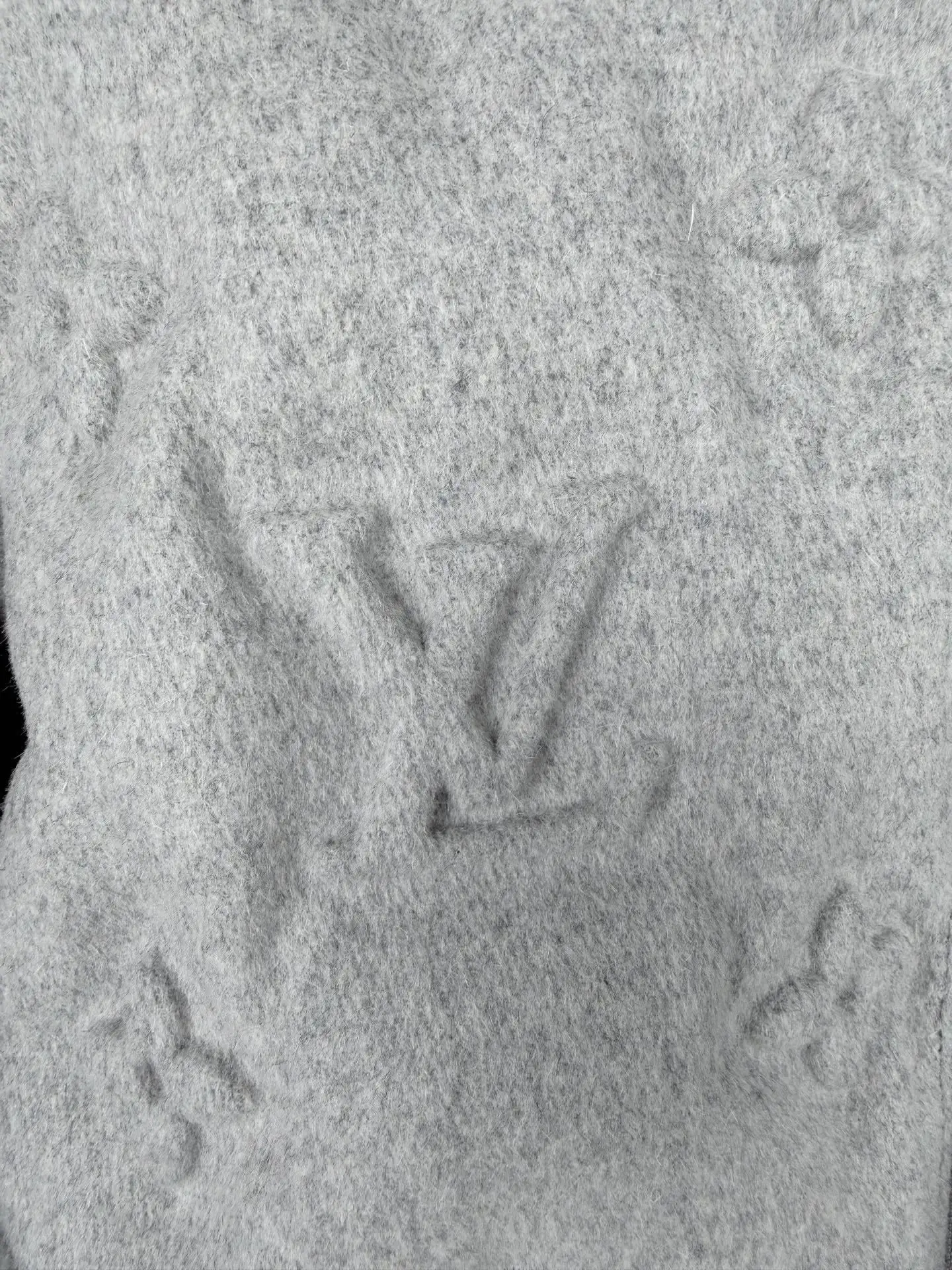 Monogram Embossed Down-Filled Puffer Jacket D72021285 — view 6