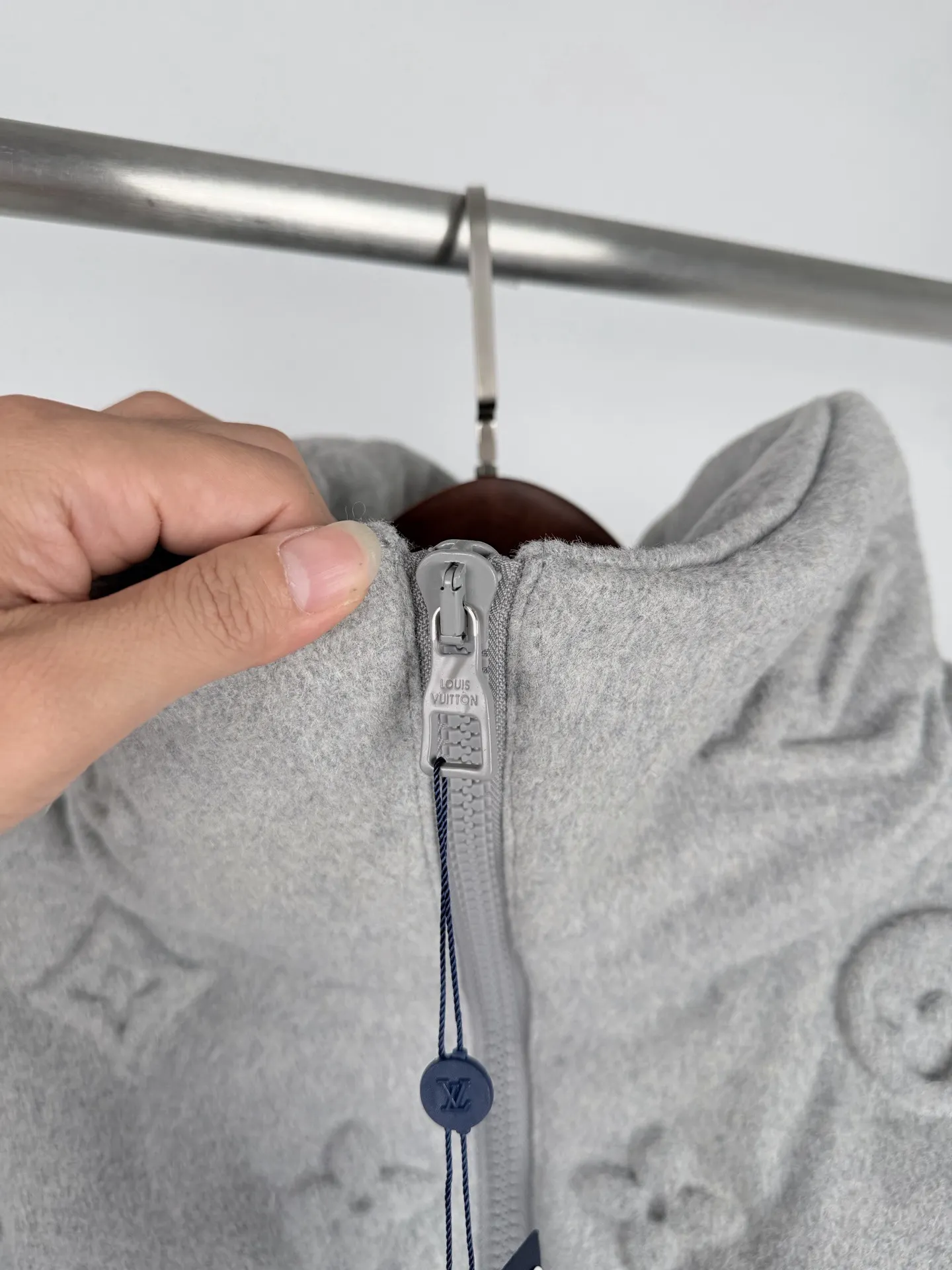 Monogram Embossed Down-Filled Puffer Jacket D72021285 — view 10