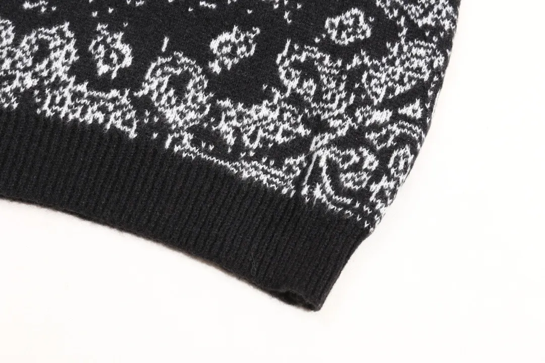 Logo-Embroidered Mohair-Blend Jacquard Sweater D20023449 — view 3