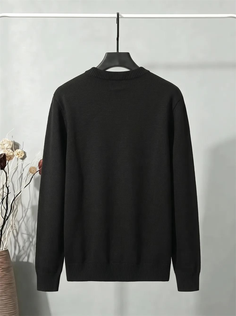 1952 Logo Jacquard Crew-Neck Sweater D20023400 — view 2