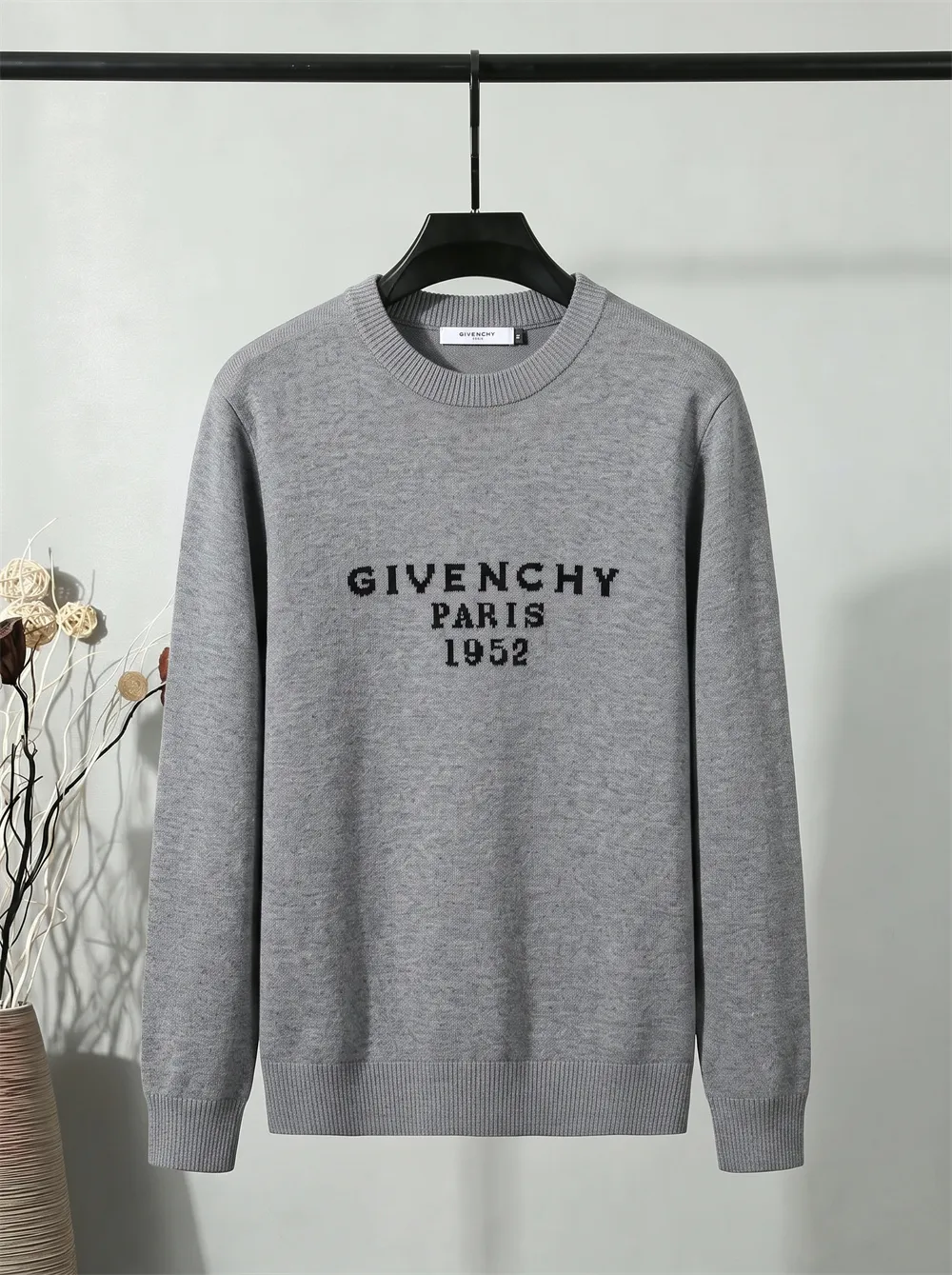 1952 Logo Intarsia Crew-Neck Sweater D20023401
