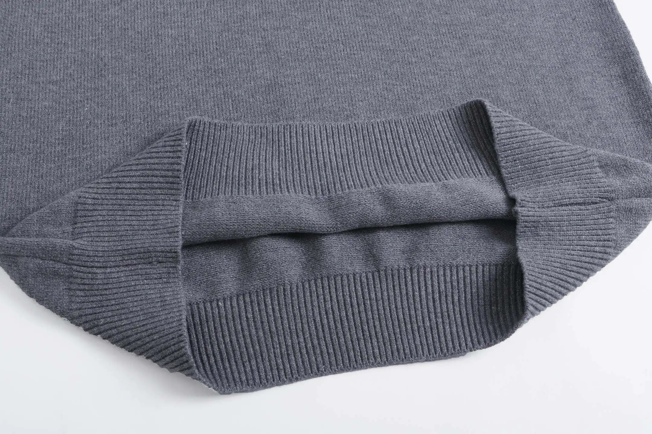 1952 Logo Intarsia Crew-Neck Sweater D20023401 — view 8