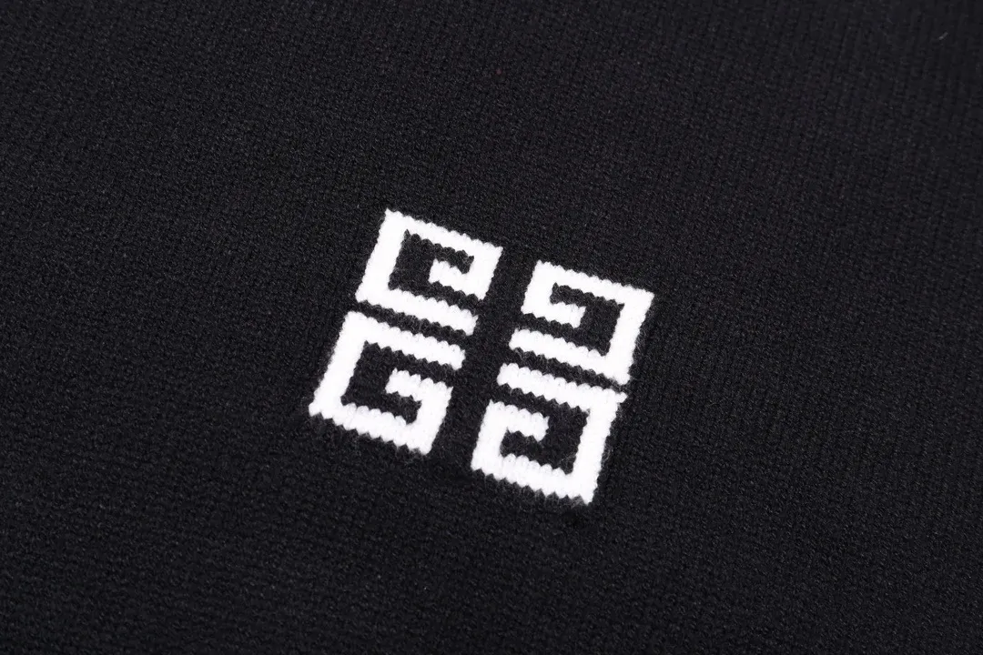 4G Logo Jacquard Crew-Neck Sweater D20023397 — view 5