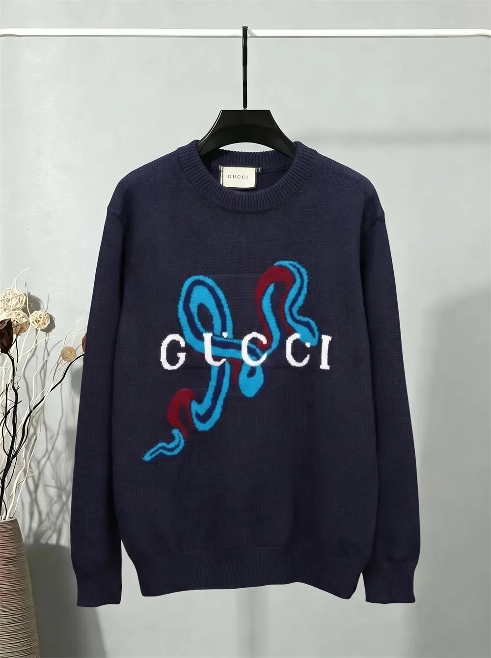 Snake Intarsia Logo Crew-Neck Sweater D20023432