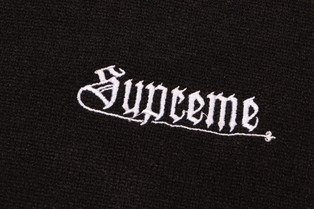 Logo Embroidered Crew-Neck Sweater D20023388 — view 7