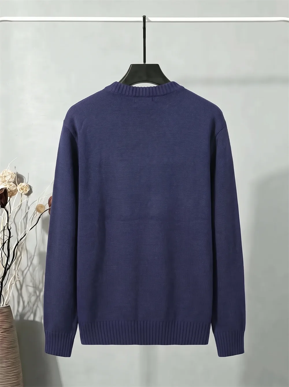 Embroidered Logo Crew-Neck Sweater D20023386 — view 2