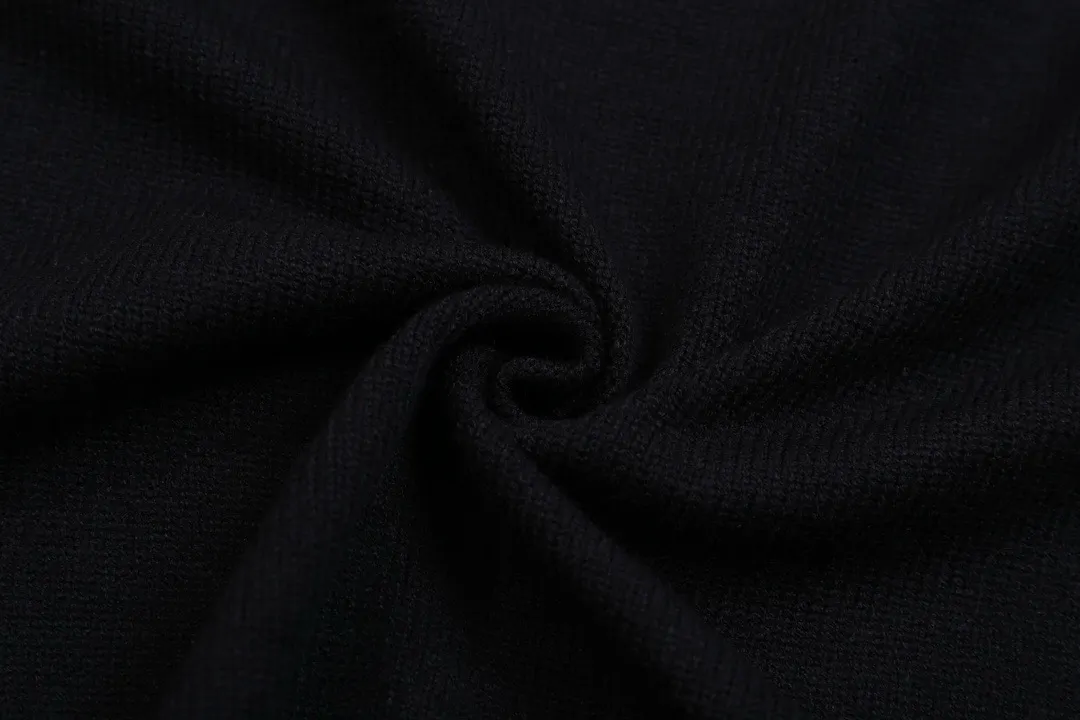 Logo Jacquard Crew-Neck Sweater D20023410 — view 8