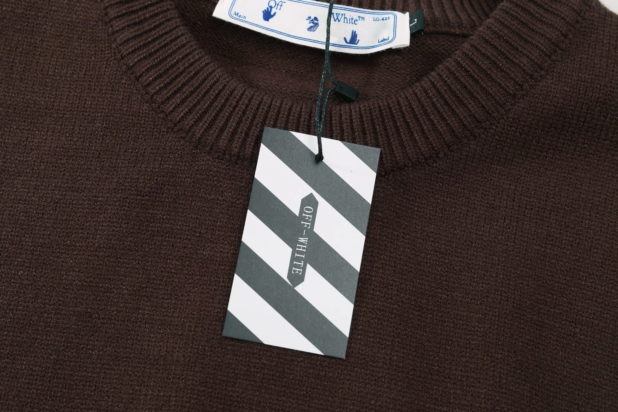 Logo Jacquard Wool Crew-Neck Sweater D20023456 — view 5