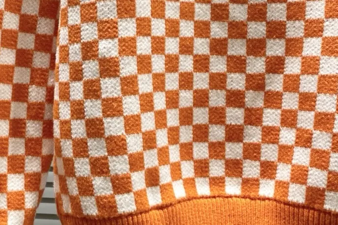 Checkerboard Jacquard Crew-Neck Sweater D21023450 — view 8