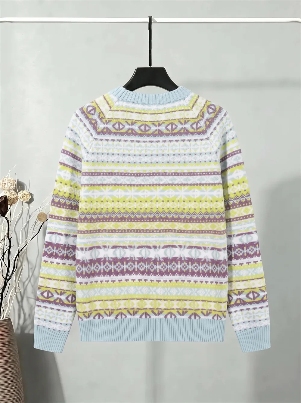 Multicolor Argyle Jacquard Crew-Neck Sweater D21023373 — view 2