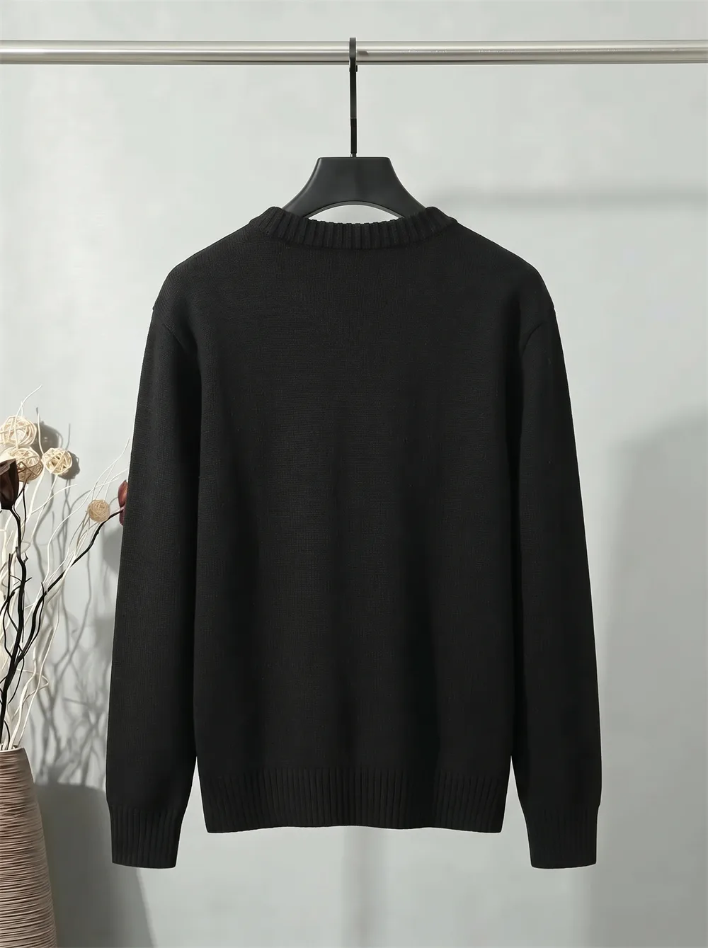 Logo Embroidery Crew-Neck Knit Sweater D21023442 — view 2